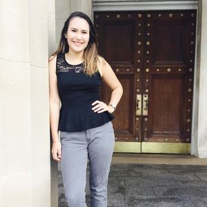 Meet your Posher, Caitlyn